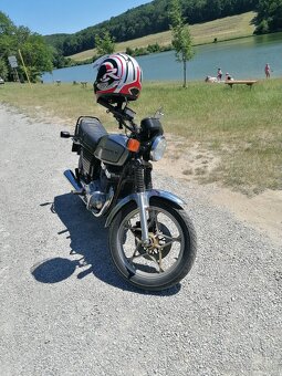 Suzuki gs400x - 2