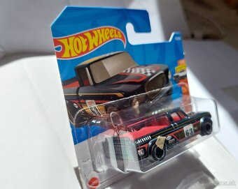 STH Hotwheels 1963 Studebaker Champ - 2