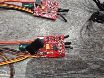 12A ESC kus 10e - 2