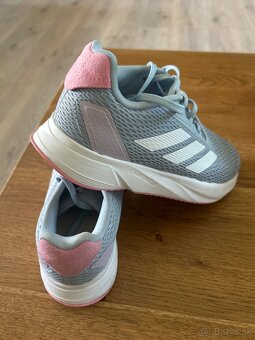 Damske Adidas tenisky - 2