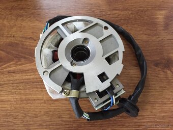 Magnet-Generic Vendetta 50E - 2