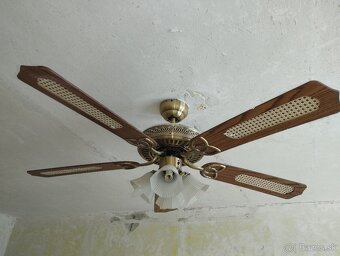 Stropný ventilátor so svetlom - 2