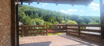 Nadštandardný rodinný dom v Marianke - 2