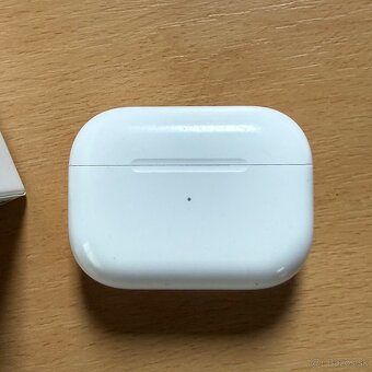 Airpods Pro 2. generácia LIGHTNING - 2
