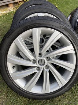 PERSEUS GEMINI BERGAMO skoda orig disky 5x112 225 45 R18z - 2