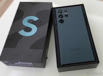 predám SAMSUNG S22 ULTRA + hodinky - 2