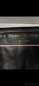 Tommy Hilfiger crossbody taška – čierna, nová - 2