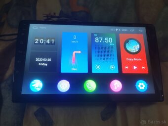 Autoradio 9" Android s GPS ,mirror link za 50€ - 2