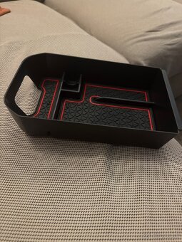 Organizér pre Toyota RAV4 - 2