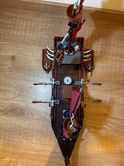 LEGO Castle lod 7048 - 2