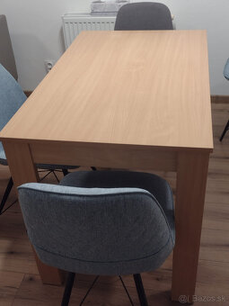 Jedálenský stôl - 2