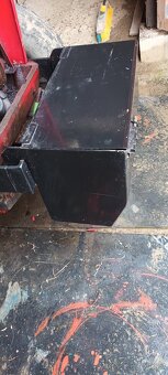 Skrinka kastlik zetor - 2