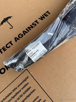 Predny deflektor na kapotu pre Audi A4 B6 - 2