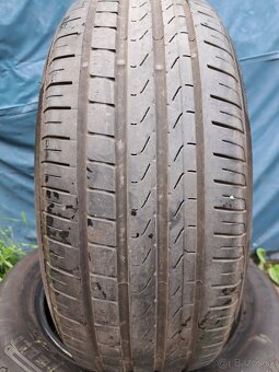 Ponúkam 2 letné pneumatiky Pirelli Cinturato 225/55 R17 - 2