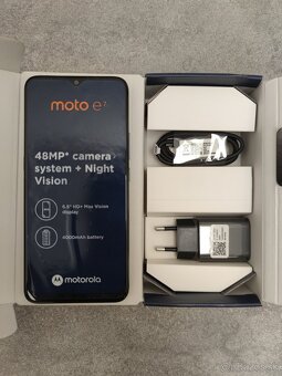 Motorola e7 2/32GB - 2