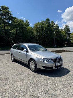 Volkswagen Passat - 2