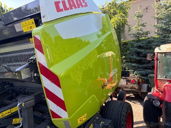 Lis na kulate baliky CLAAS Variant 460 RC - 2