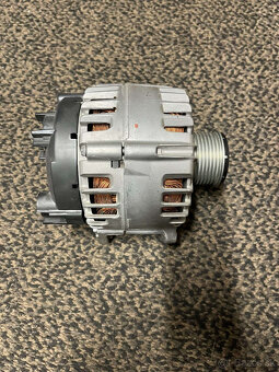 ALTERNATOR 14V 180A VW GROUP 03H903023C - 2