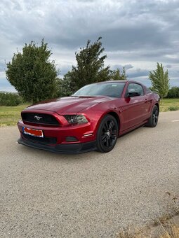 Ford mustang 3.7 V6 - 2