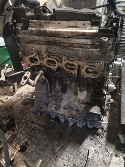 Motor 2.0tdi 110kw skoda seat volkswsgen - 2