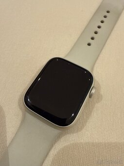 Apple Watch 8 41mm GPS - 2