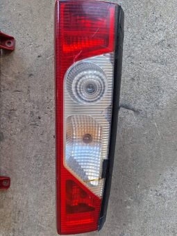 Zadne svetla Citroen Jumpy - 2