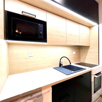 1-izbový byt po rekonštrukcii v Petržalke - 2