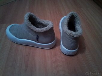 Predám úplne nové zimné čižmičky.. - 2