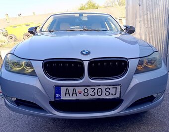 BMW e91 lci 2009 - 2