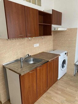 Prenájom 2-izbový byt Hodruša Hámre - 2