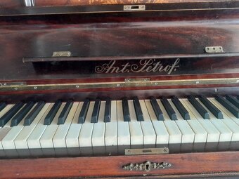 Predam klavir Ant.Petrof - 2