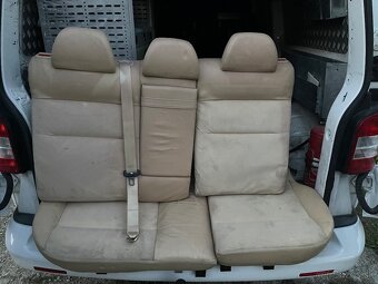 Predám zadné sedačky Passat b5 -b5.5 kombi - 2