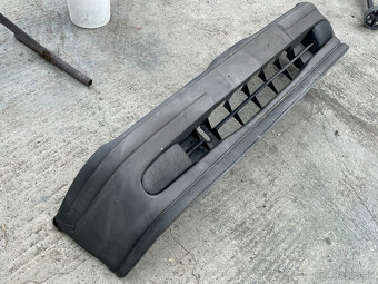 Renault Megane I 96-99 Predný nárazník - 2