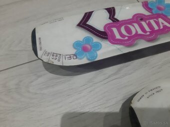 lyže a lyžiarky - 2