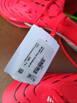 Pánské kopačky Adidas Predator, velikost 46 - 2