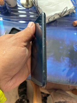 Predám iPhone se 2022 plne funkčný - 2