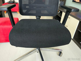 Kancelarska stolička - RIM FX 1104 - málo používaná - 2