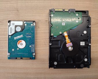 HDD 4TB ( 3,5") a 500GB ( 2,5") Seagate + Darček Zdarma - 2
