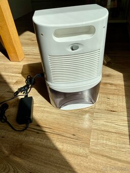 Predám odvlhčovačku WDH-898MD – 60W TOP stav - 2