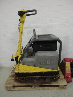 VIBRAČNÁ DOSKA WACKER NEUSON DPU 6555 HE H - 2