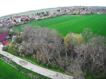 ELIÁŠOVCE okres Dunajská Streda - NA PREDAJ pozemok na konci - 2