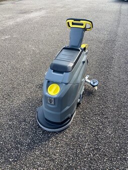 KARCHER BD 43/25 C umývaci automat batériový - 2