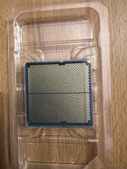 AMD Ryzen 5 9600X - 2