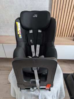 Britax Römer Dualfix M i-Size - 2