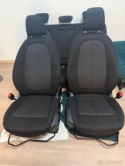 BMW f48 X1 sedadla - 2