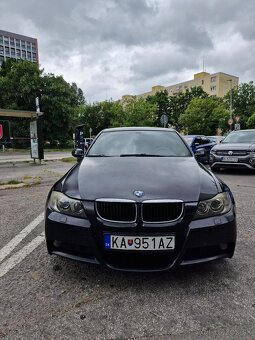 Predám BMW 320d Touring (E91) M-packet - 2