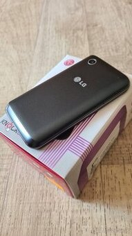 LG L40 - 2