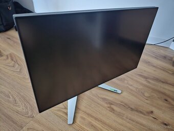 Dell Alienware aw2723df 27 - 2