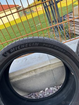 MICHELIN PILOT SPORT EV AO 235/45 R20 - 2