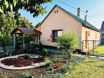 NA PREDAJ: Rodinný dom po kompletnej rekonštrukcii – Michalo - 2